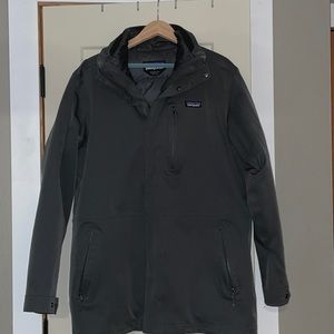COPY - Men’s Patagonia Coat- Medium